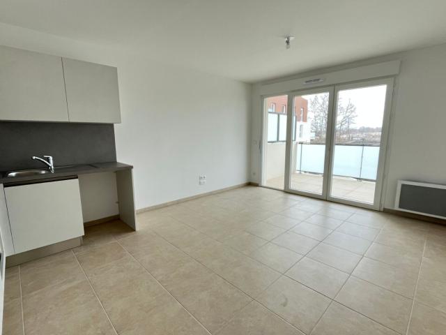 Location appartement, m² T 2 à Avignon, 650 €