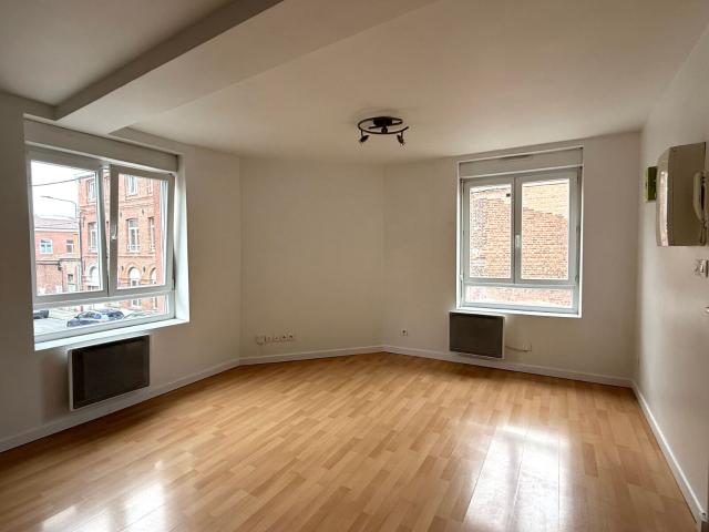 Location appartement, m² T 2 à Armentières, 495 €