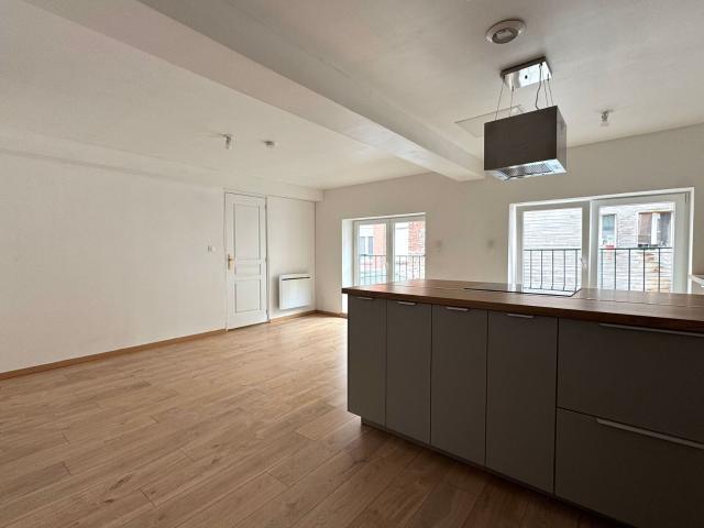 Location appartement, m² T 2 à Armentières, 600 €