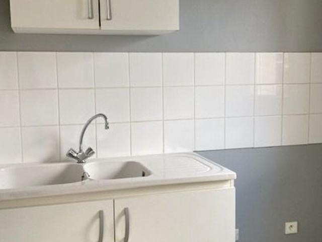 Location appartement, m² T 2 à Beauvais, 590 €