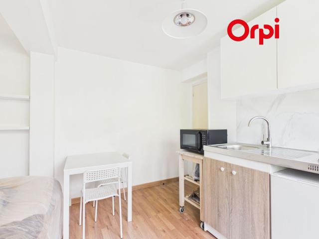 Location appartement, m² T 2 à Bernay, 535 €