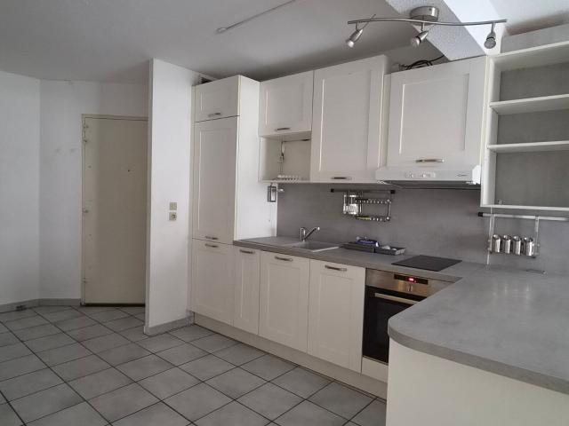 Location appartement, m² T 2 à Béziers, 590 €
