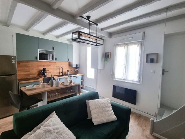 Location appartement, m² T 2 à Bordeaux, 853 €