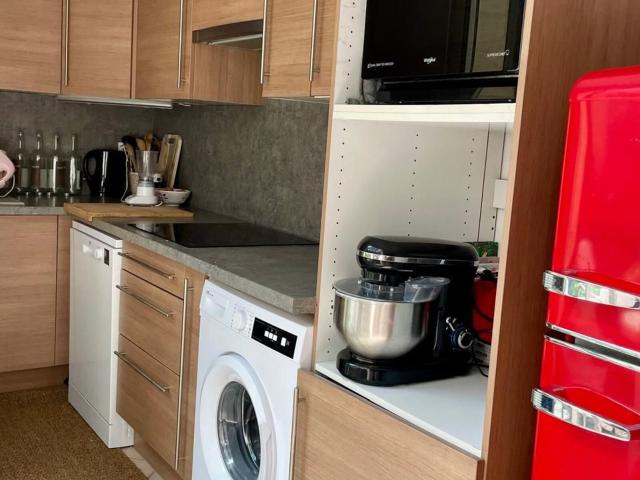 Location appartement, m² T 2 à Bordeaux, 900 €