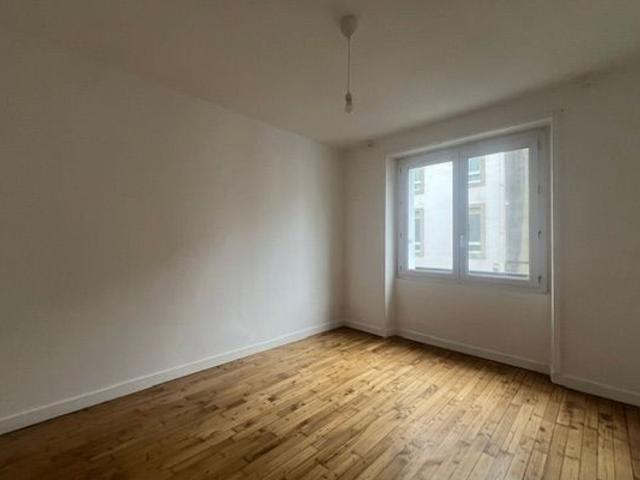 Location appartement, m² T 2 à Brest, 660 €