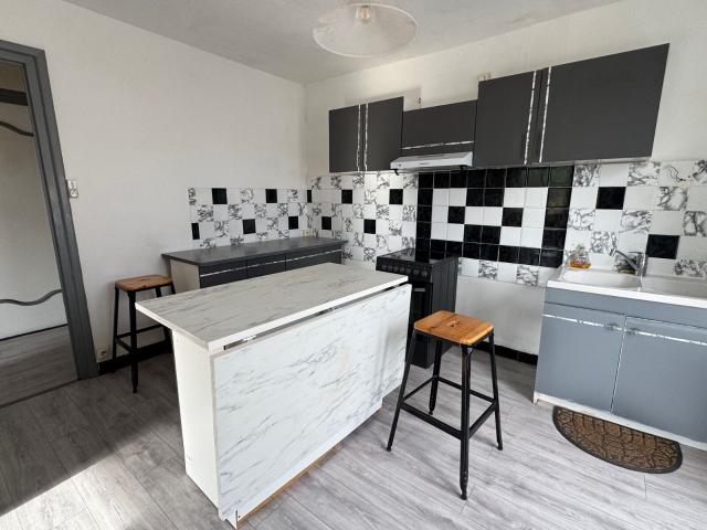 Location appartement, m² T 2 à Chaponost, 780 €