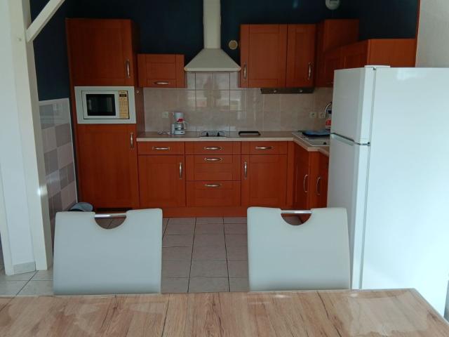 Location appartement, m² T 2 à Château d'Olonne, 650 €