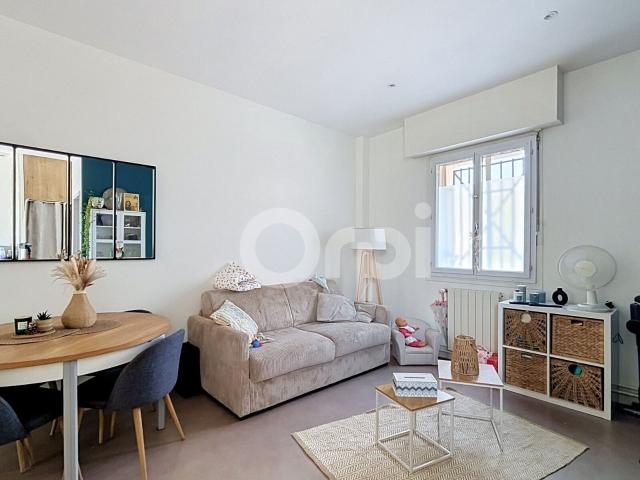 Location appartement, m² T 2 à Clermont, 670 €