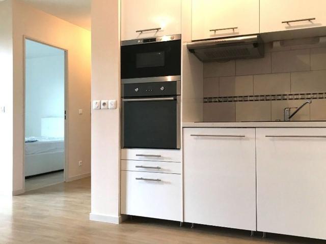 Location appartement, m² T 2 à Corbeil Essonnes, 770 €
