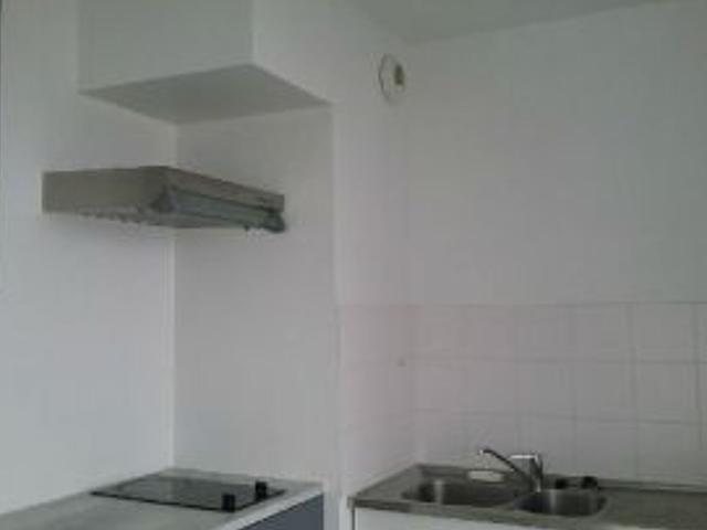 Location appartement, m² T 2 à Floirac, 667 €