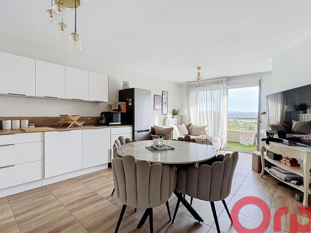 Location appartement, m² T 2 à Frontonas, 850 €