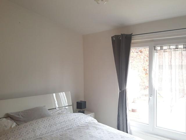 Location appartement, m² T 2 à Hazebrouck, 612 €