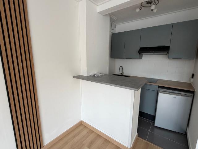 Location appartement, m² T 2 à Houplines, 600 €