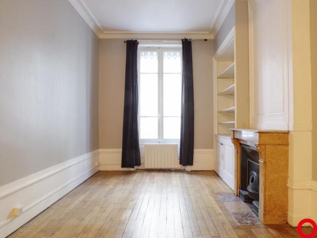 Location appartement, m² T 2 à Lyon 3, 826 €