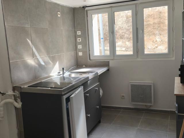 Location appartement, m² T 2 à La Ferté sous Jouarre, 650 €