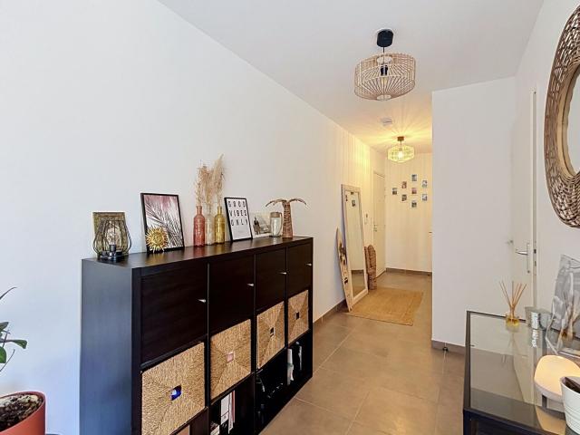 Location appartement, m² T 2 à La Seyne sur Mer, 780 €