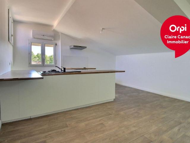 Location appartement, m² T 2 à Lavaur, 550 €