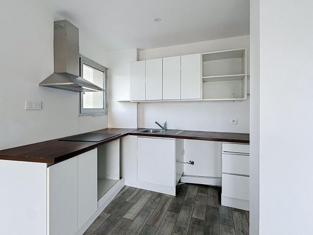 Location appartement, m² T 2 à Le Cannet, 870 €