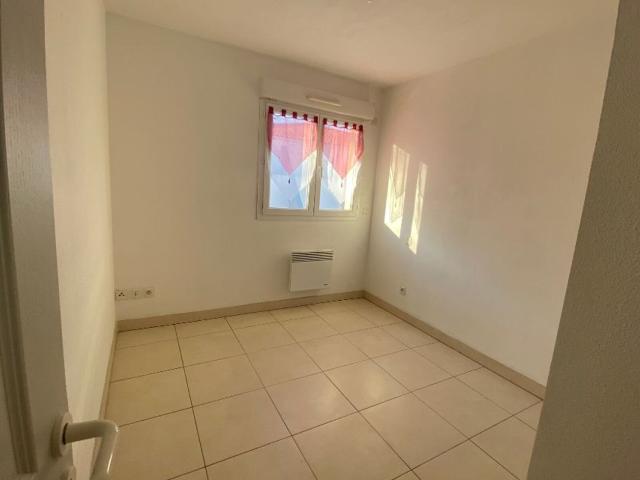 Location appartement, m² T 2 à Perpignan, 520 €