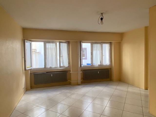 Location appartement, m² T 2 à Strasbourg, 748 €