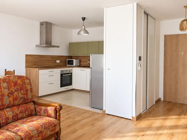 Location appartement, m² T 2 à Saint Alban Leysse, 688 €