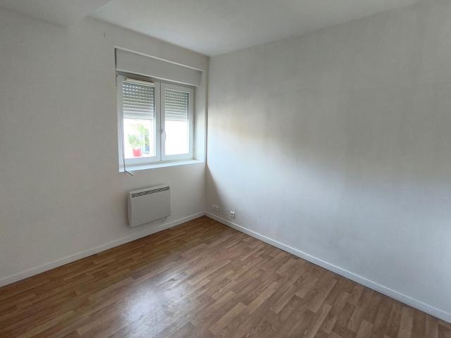 Location appartement, m² T 2 à Saint Fiacre, 719 €