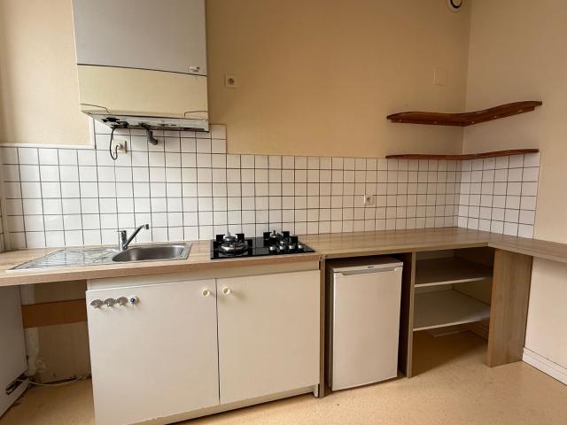 Location appartement, m² T 2 à Saint Sever, 500 €