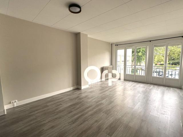 Location appartement, m² T 2 à Soissons, 790 €
