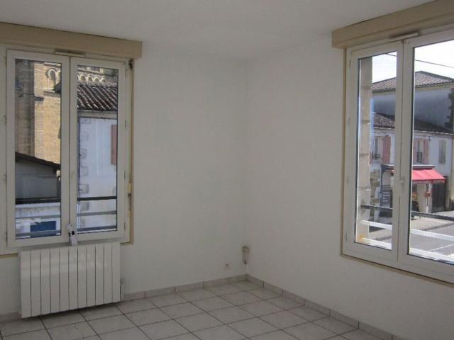 Location appartement, m² T 2 à Tartas, 460 €