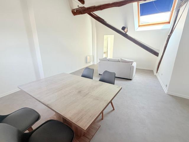 Location appartement, m² T 2 à Triel sur Seine, 900 €