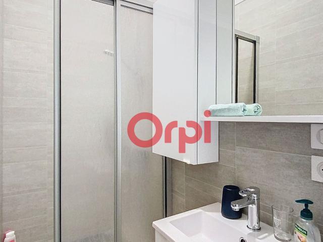 Location appartement, m² T 2 à Vichy, 590 €