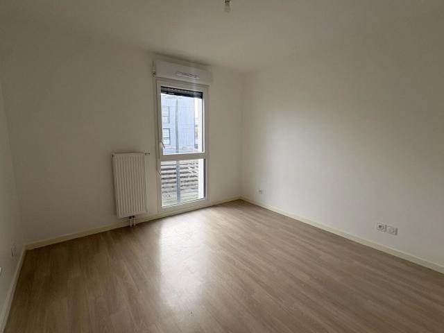 Location appartement, m² T 2 à Wasquehal, 639 €