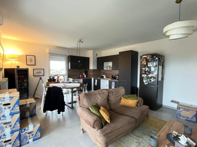 Location appartement, m² T 4 à Arles, 926 €