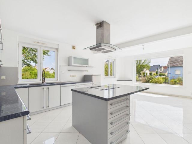 Location appartement, m² T 4 à Fegersheim, 1 550 €