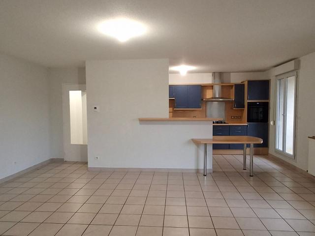 Location appartement, m² T 4 à Francheville, 1 140 €