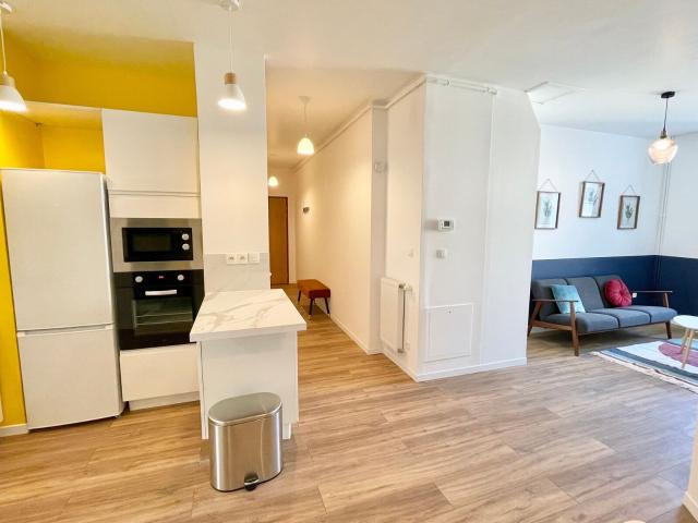 Location appartement, m² T 4 à Le Mans, 390 €