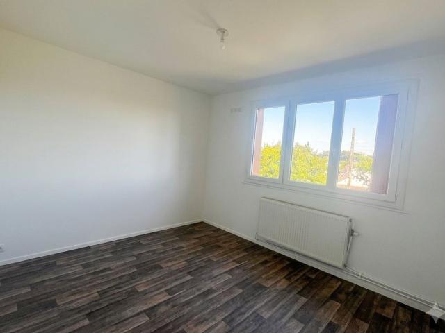 Location appartement, m² T 4 à Persan, 1 150 €