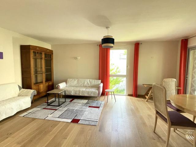 Location appartement, m² T 4 à Rodez, 790 €