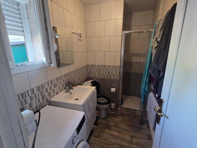 Location appartement, m² T 4 à Saint Gobain, 650 €