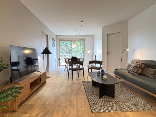 Location appartement, m² T 6 à Toulouse, 470 €