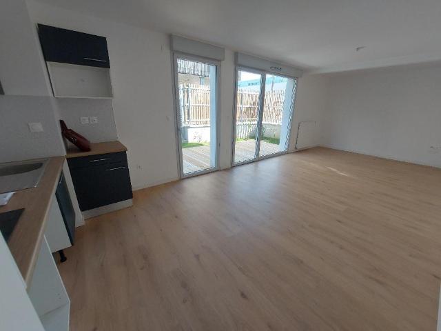 Location Appartement M 4, Saint Alban