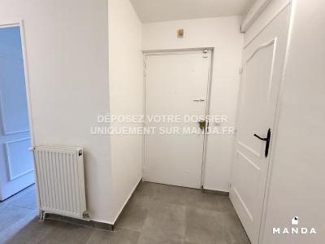 location appartement mantes la jolie 5 pièces 12 m2 yvelines 78200 420 € / mois