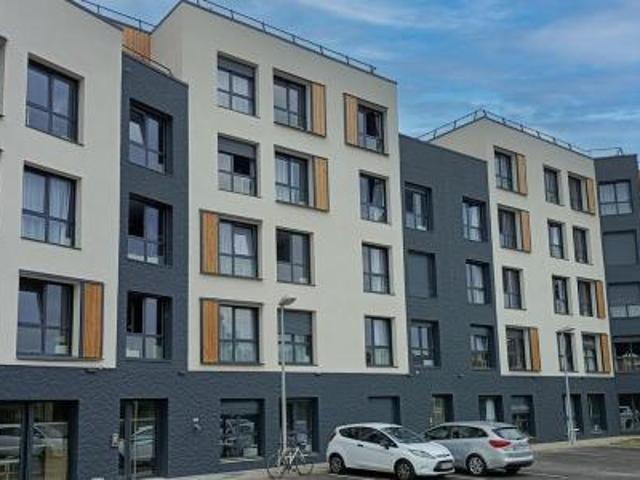 location appartement mans 1 pièce 18 m2 sarthe 72000 585 € / mois