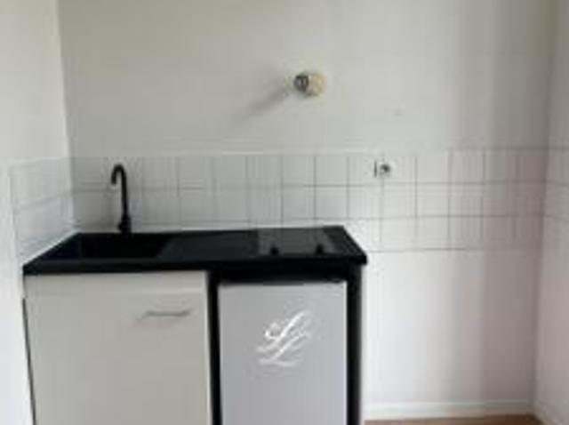 location appartement mans 1 pièce 37 m2 sarthe 72000 485 € / mois