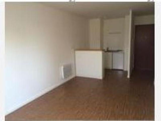 location appartement mans 2 pièces 40 m2 sarthe 72000 497 € / mois