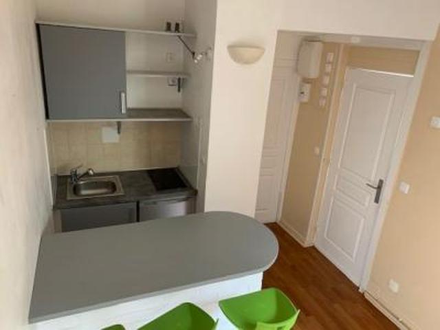 location appartement madeleine 1 pièce 19 m2 nord 59110 595 € / mois