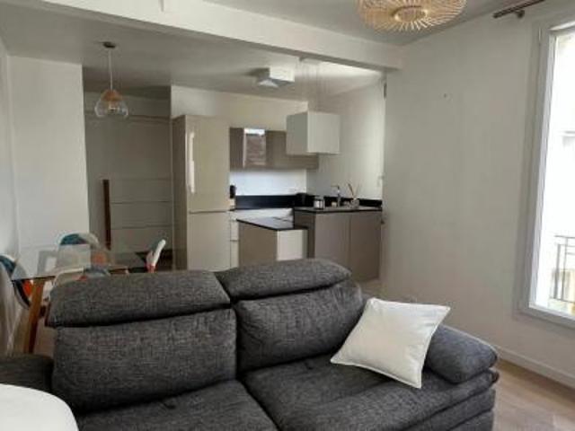 location appartement maisons alfort 2 pièces 45 m2 val de marne 94700 1340 € / mois