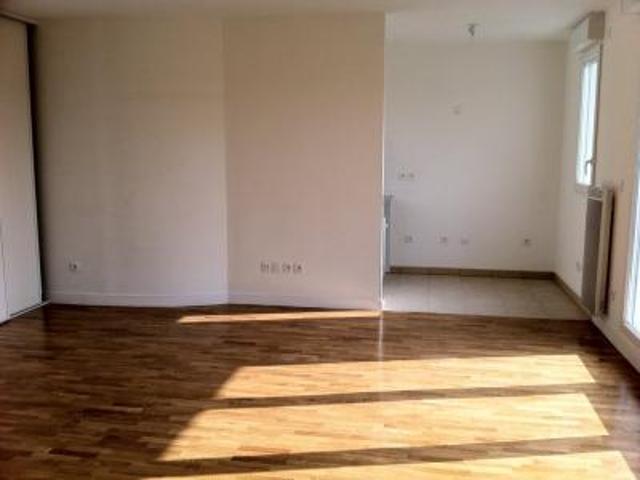 location appartement maisons alfort 2 pièces 39 m2 val de marne 94700 976 € / mois