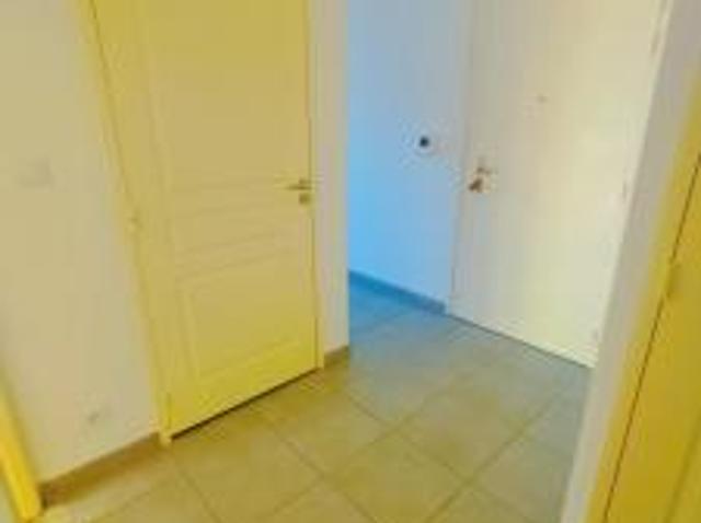location appartement malafretaz 4 pièces 79 m2 ain 01340 946 € / mois