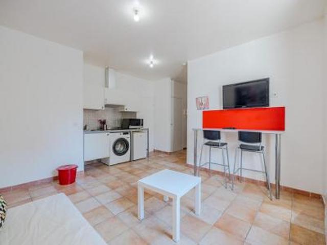 location appartement marseille 11eme arrondissement 2 pièces 28 m2 bouches du rhone 13011 630 € / mois